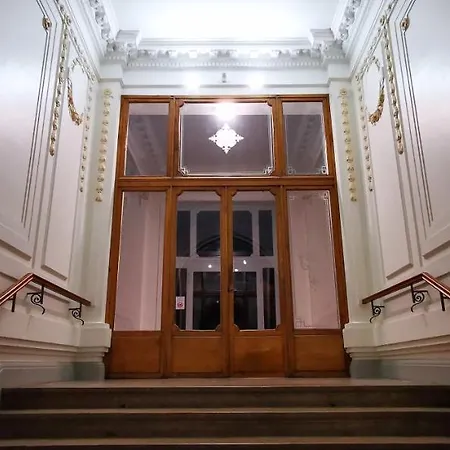 Апартаменты Le Metropole
